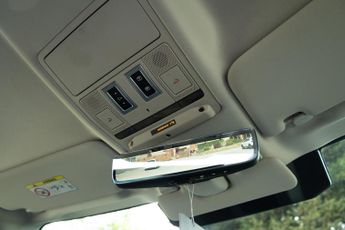 Land Rover Defender 110 2.0 SD4 First Edition Auto 4WD Euro 6 (s/s) 5dr