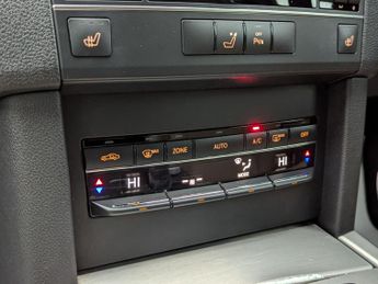 Mercedes-Benz E Class 2.1 E220 CDI BlueEfficiency Sport Tiptronic Euro 5 4dr