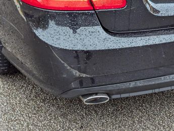 Mercedes-Benz E Class 2.1 E220 CDI BlueEfficiency Sport Tiptronic Euro 5 4dr