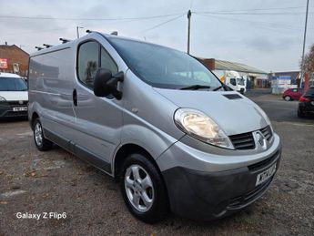 Renault Trafic 2.0 dCi SL27 L1 H1 4dr