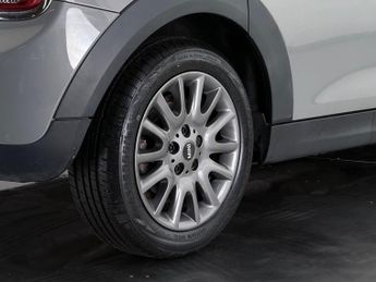 MINI Hatch 1.5 Cooper Classic Steptronic Euro 6 (s/s) 5dr