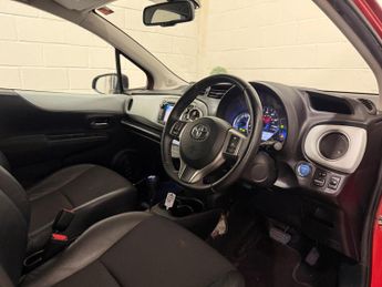 Toyota Yaris 1.5 VVT-h T Spirit CVT Euro 5 5dr