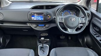 Toyota Yaris 1.5 VVT-h Excel E-CVT Euro 6 5dr (15in Alloy)