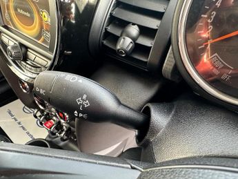 MINI Hatch 1.5 Cooper Auto Euro 6 (s/s) 5dr