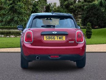 MINI Hatch 1.5 Cooper Auto Euro 6 (s/s) 5dr