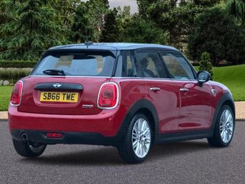 MINI Hatch 1.5 Cooper Auto Euro 6 (s/s) 5dr