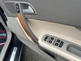 Volvo C70 2.0D SE Lux (Premium Pack) Powershift 2dr