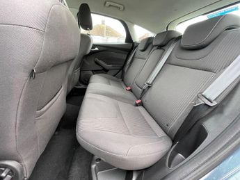 Ford Focus 1.6 Titanium Powershift Euro 5 5dr