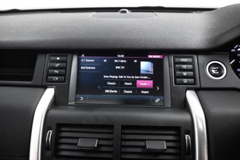 Land Rover Discovery Sport 2.0 TD4 HSE Black Auto 4WD Euro 6 (s/s) 5dr
