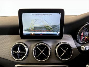 Mercedes-Benz GLA 1.6 GLA180 Urban Edition Euro 6 (s/s) 5dr