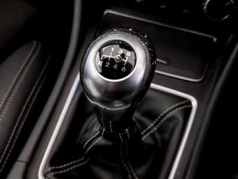 Mercedes-Benz GLA 1.6 GLA180 Urban Edition Euro 6 (s/s) 5dr