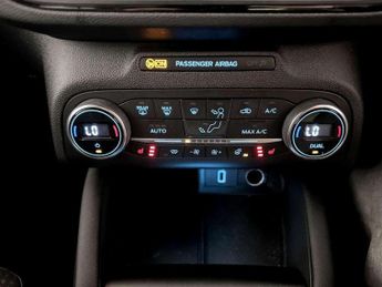 Ford Focus 1.5T EcoBoost ST-Line X Auto Euro 6 (s/s) 5dr