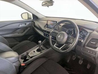 Nissan Qashqai 1.3 DIG-T MHEV Acenta Premium Euro 6 (s/s) 5dr