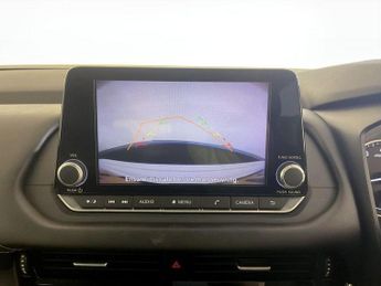 Nissan Qashqai 1.3 DIG-T MHEV Acenta Premium Euro 6 (s/s) 5dr