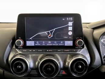 Nissan Juke 1.0 DIG-T N-Connecta DCT Auto Euro 6 (s/s) 5dr