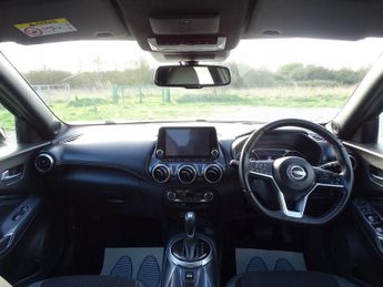 Nissan Juke 1.0 DIG-T N-Connecta DCT Auto Euro 6 (s/s) 5dr