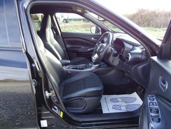Nissan Juke 1.0 DIG-T N-Connecta DCT Auto Euro 6 (s/s) 5dr