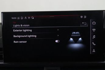 Audi A4 Avant 2.0 TDI 35 Black Edition S Tronic Euro 6 (s/s) 5dr