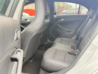 Mercedes-Benz A Class 1.5 A180 CDI Sport 7G-DCT Euro 5 (s/s) 5dr