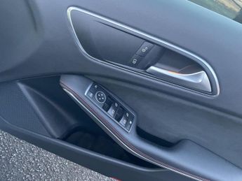 Mercedes-Benz A Class 2.1 A200d AMG Line 7G-DCT Euro 6 (s/s) 5dr