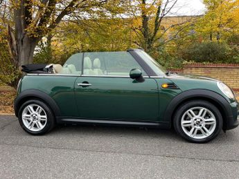 MINI Convertible 1.6 Cooper Euro 5 (s/s) 2dr