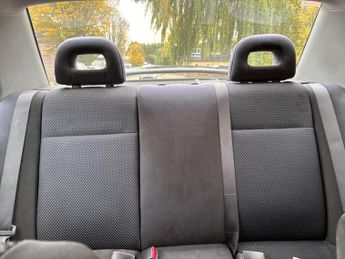 Mitsubishi Lancer 1.6 Equippe 4dr