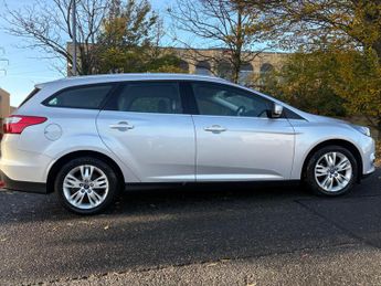 Ford Focus 1.6 Titanium Navigator Powershift Euro 5 5dr