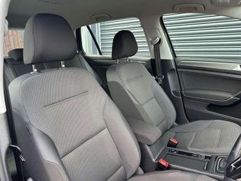 Volkswagen GOLF 1.5 Golf SE TSi Evo Semi-Auto 5dr