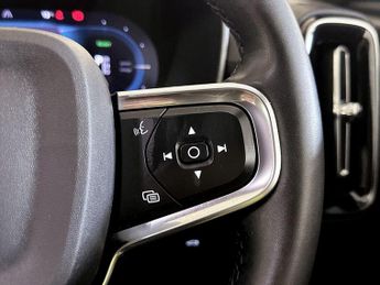 Volvo XC40 Recharge Twin 78kWh Plus Auto AWD 5dr