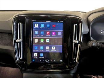 Volvo XC40 Recharge Twin 78kWh Plus Auto AWD 5dr