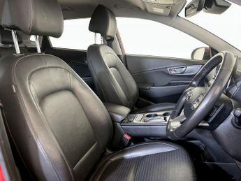 Hyundai KONA 64kWh Premium SE Auto 5dr (7kW Charger)