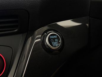 Ford Kuga 1.5T EcoBoost Titanium Auto AWD Euro 6 (s/s) 5dr