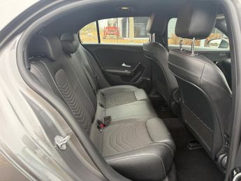 Mercedes-Benz A Class 1.5 A180d SE (Executive) 7G-DCT Euro 6 (s/s) 5dr