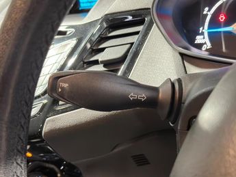 Ford Fiesta 1.0T EcoBoost Zetec Powershift Euro 5 5dr