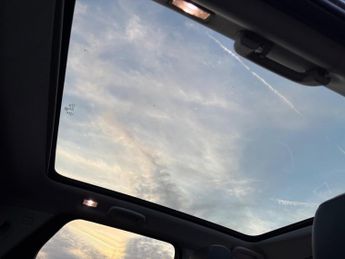 Land Rover Discovery Sport 2.0 TD4 HSE Black Auto 4WD Euro 6 (s/s) 5dr