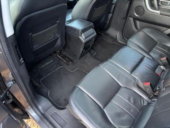 Land Rover Discovery Sport 2.0 TD4 HSE Black Auto 4WD Euro 6 (s/s) 5dr