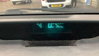 Toyota Prius 1.5 T Spirit CVT 5dr