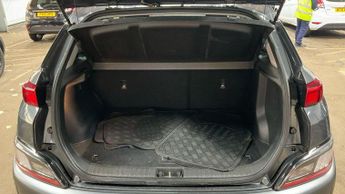 Hyundai KONA 1.6 h-GDi Premium SUV 5dr Petrol Hybrid DCT Euro 6 (s/s) (141 ps