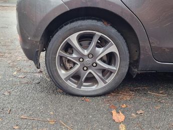 Toyota Yaris 1.5 VVT-h Trend CVT Euro 5 5dr