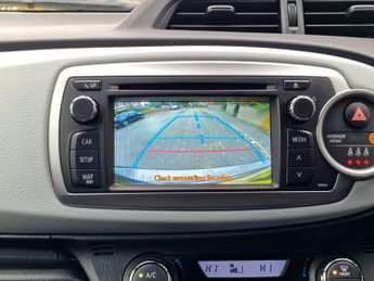 Toyota Yaris 1.5 VVT-h Trend CVT Euro 5 5dr