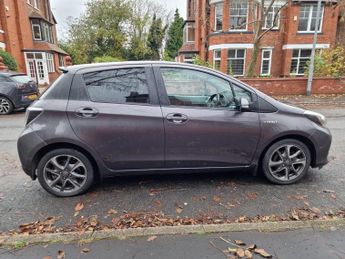 Toyota Yaris 1.5 VVT-h Trend CVT Euro 5 5dr