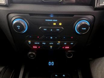 Ford Ranger 2.0 EcoBlue Wildtrak Auto 4WD Euro 6 (s/s) 4dr