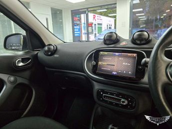 Smart forfour 17.6kWh Premium Auto 5dr (22kW Charger)