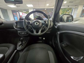 Smart forfour 17.6kWh Premium Auto 5dr (22kW Charger)