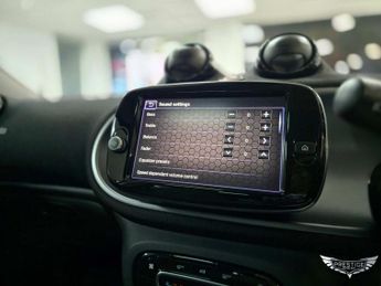 Smart forfour 17.6kWh Premium Auto 5dr (22kW Charger)