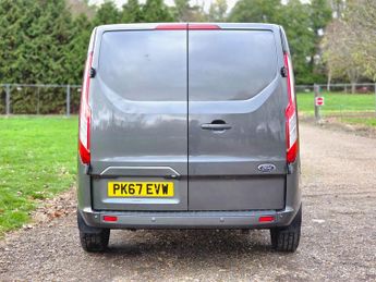 Ford Transit Custom 2.0 TDCi 290 Limited L1 H1 6dr
