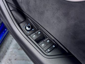 Audi A5 2.0 TFSI 35 S line Sportback 5dr Petrol S Tronic Euro 6 (s/s) (1