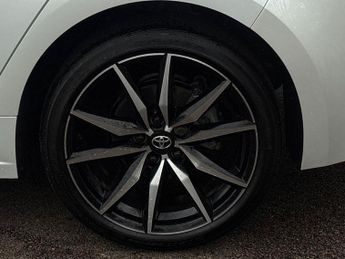 Toyota Corolla 1.8 VVT-h GR SPORT Hatchback 5dr Petrol Hybrid CVT Euro 6 (s/s) 