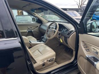 Volvo XC90 2.4 D5 Executive Geartronic AWD 5dr