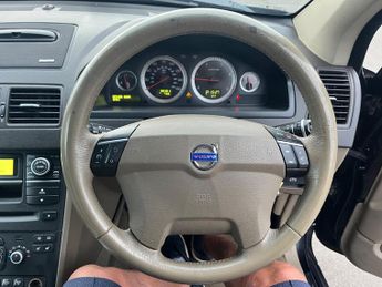 Volvo XC90 2.4 D5 Executive Geartronic AWD 5dr